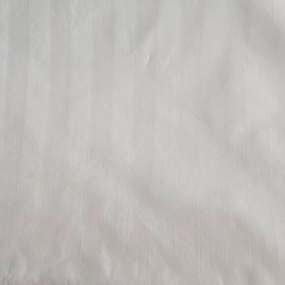 Hollander Live Comfortably Comforter & two Duvet Cover - Picture 5 of 5